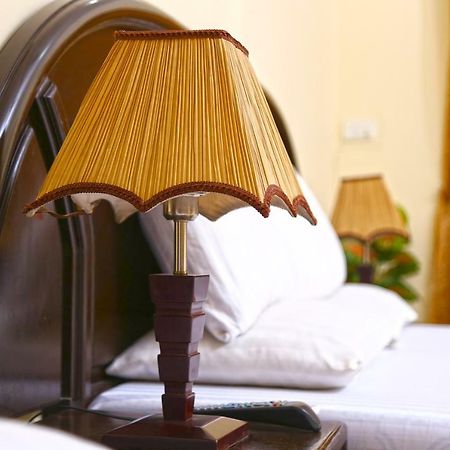 Luxury Inn Karaçi Dış mekan fotoğraf
